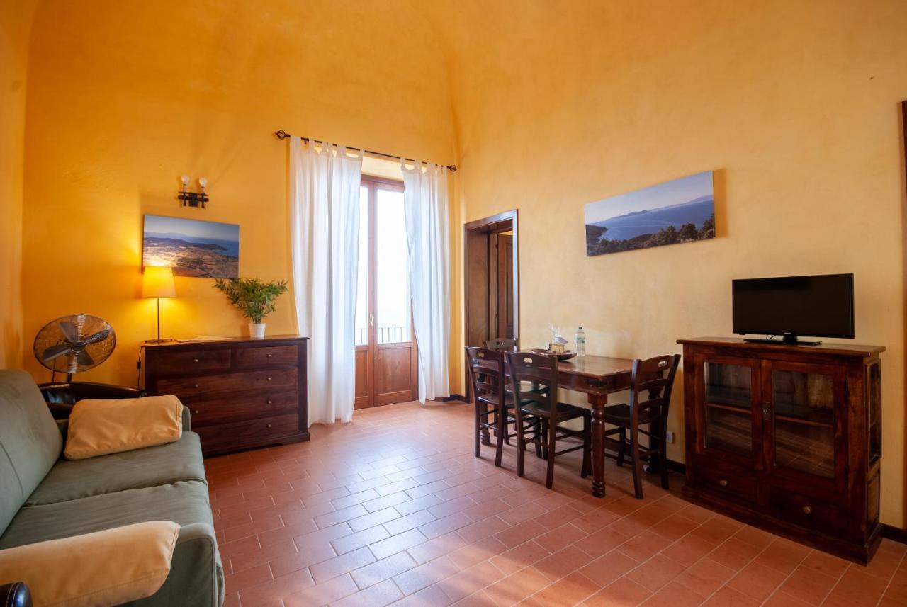 Castello Di Populonia Villa A Mare Bagian luar foto