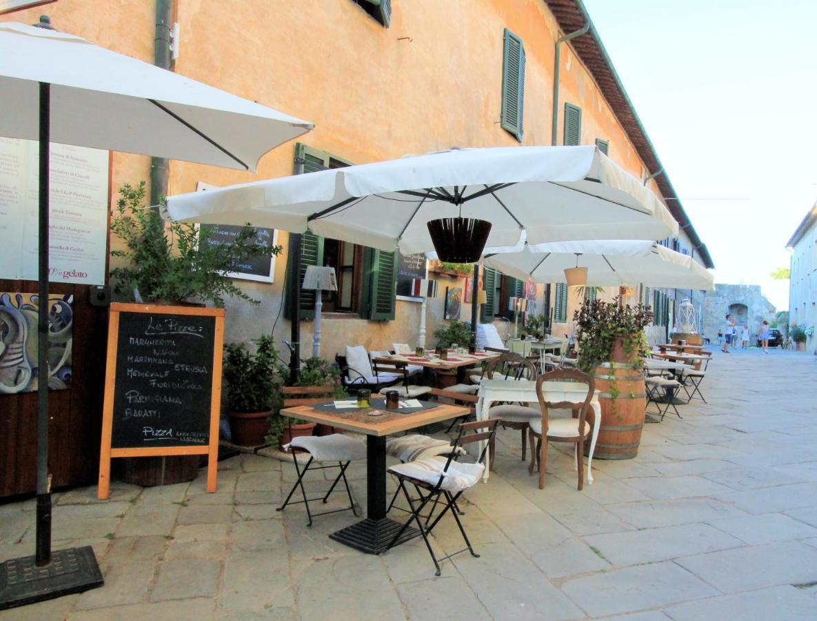 Castello Di Populonia Villa A Mare Bagian luar foto
